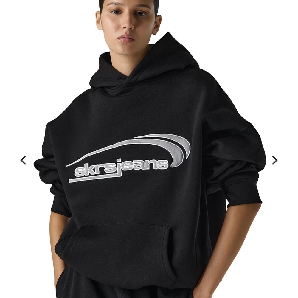 Sisters and Seekers Staten Logo Hoodie - M